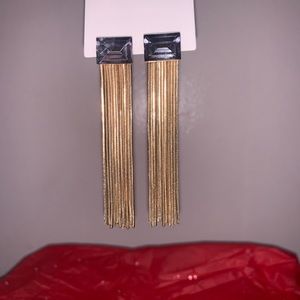 Dangling earring stud